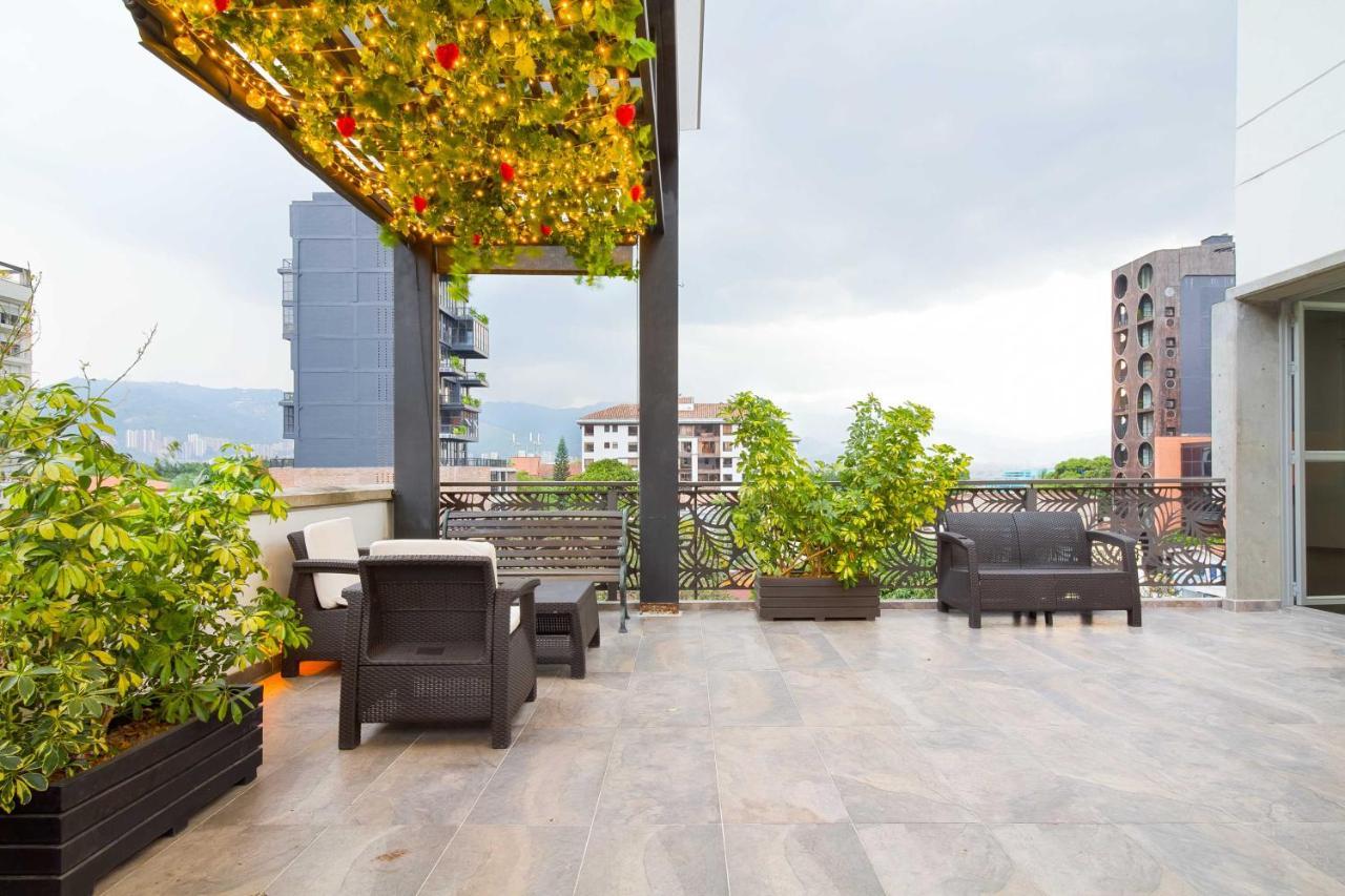 Camelot Apartahotel Medellín Exterior foto