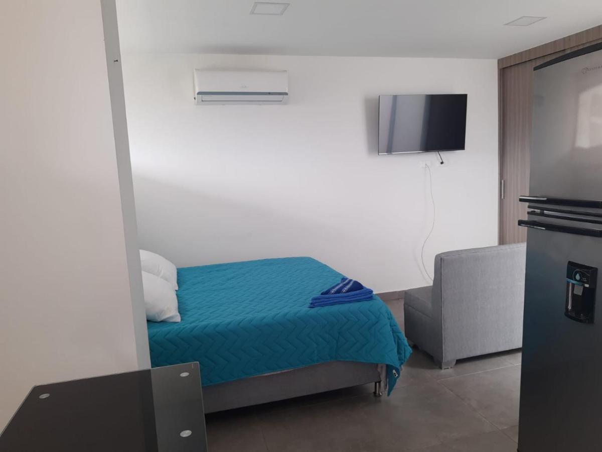 Camelot Apartahotel Medellín Cameră foto